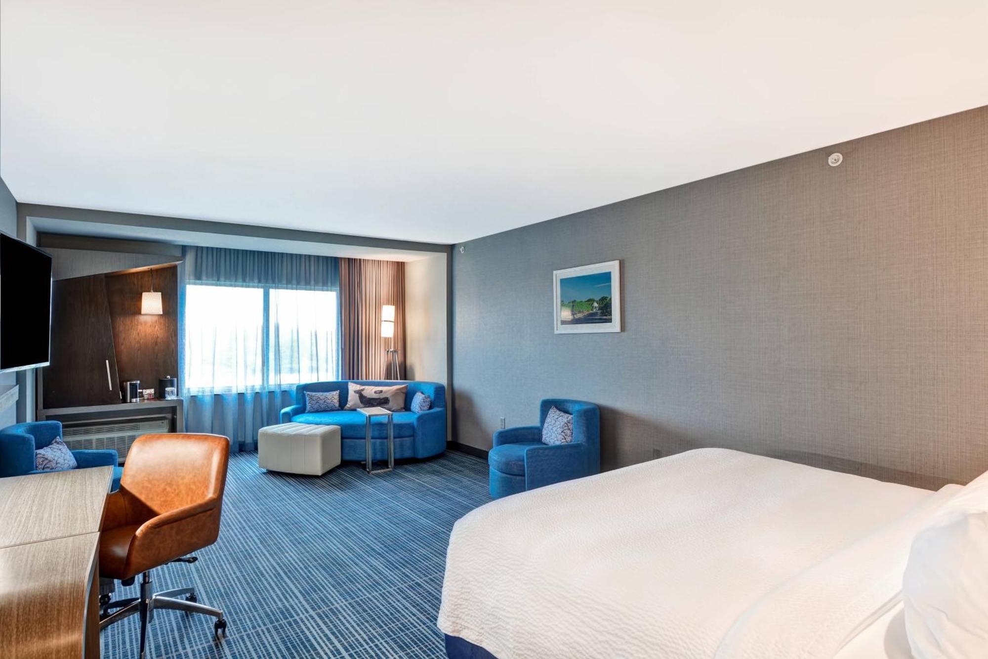 Hotel Courtyard By Marriott Long Island Islip/Courthouse Complex Central Islip Esterno foto