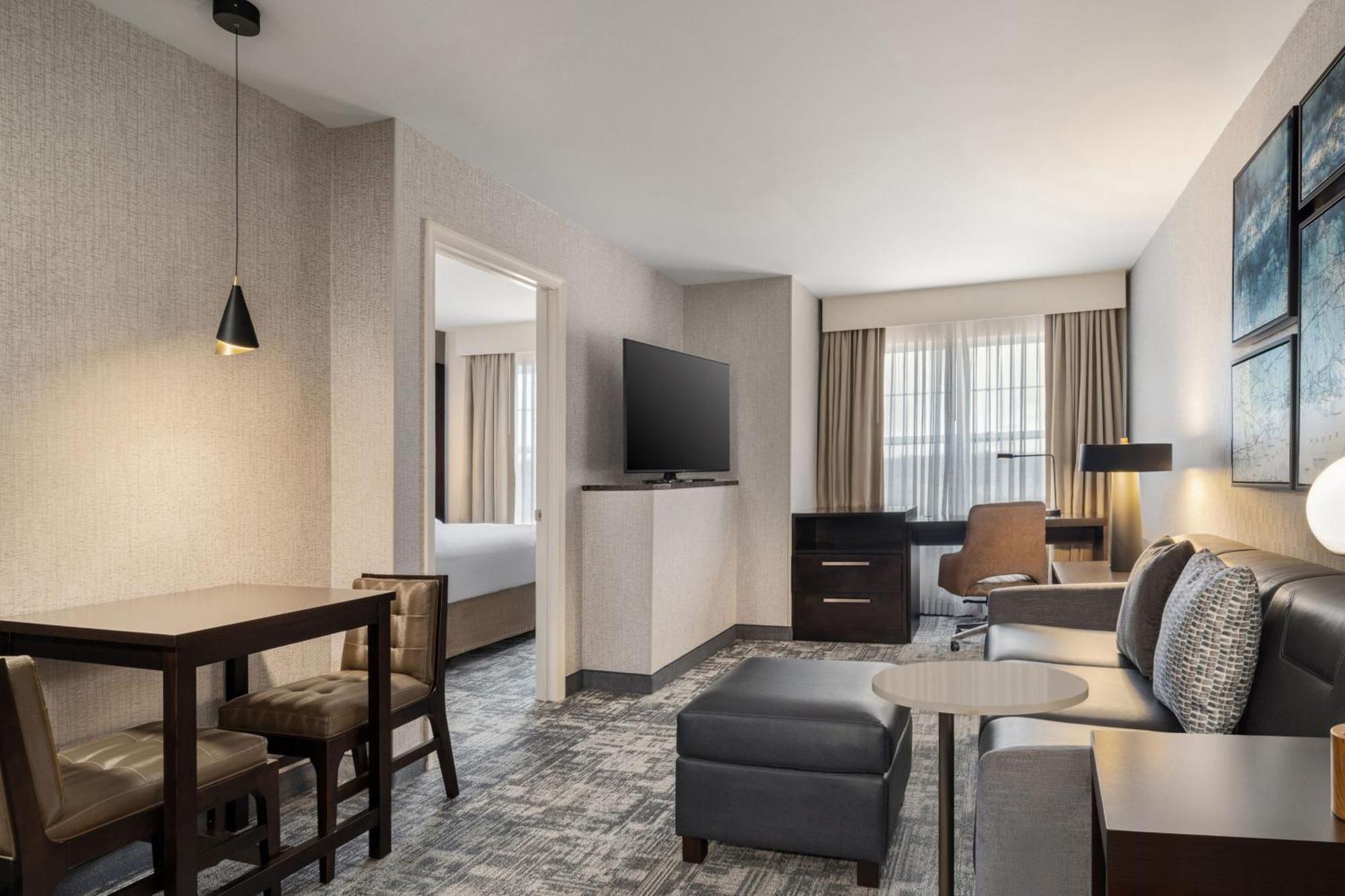 Hotel Courtyard By Marriott Long Island Islip/Courthouse Complex Central Islip Esterno foto